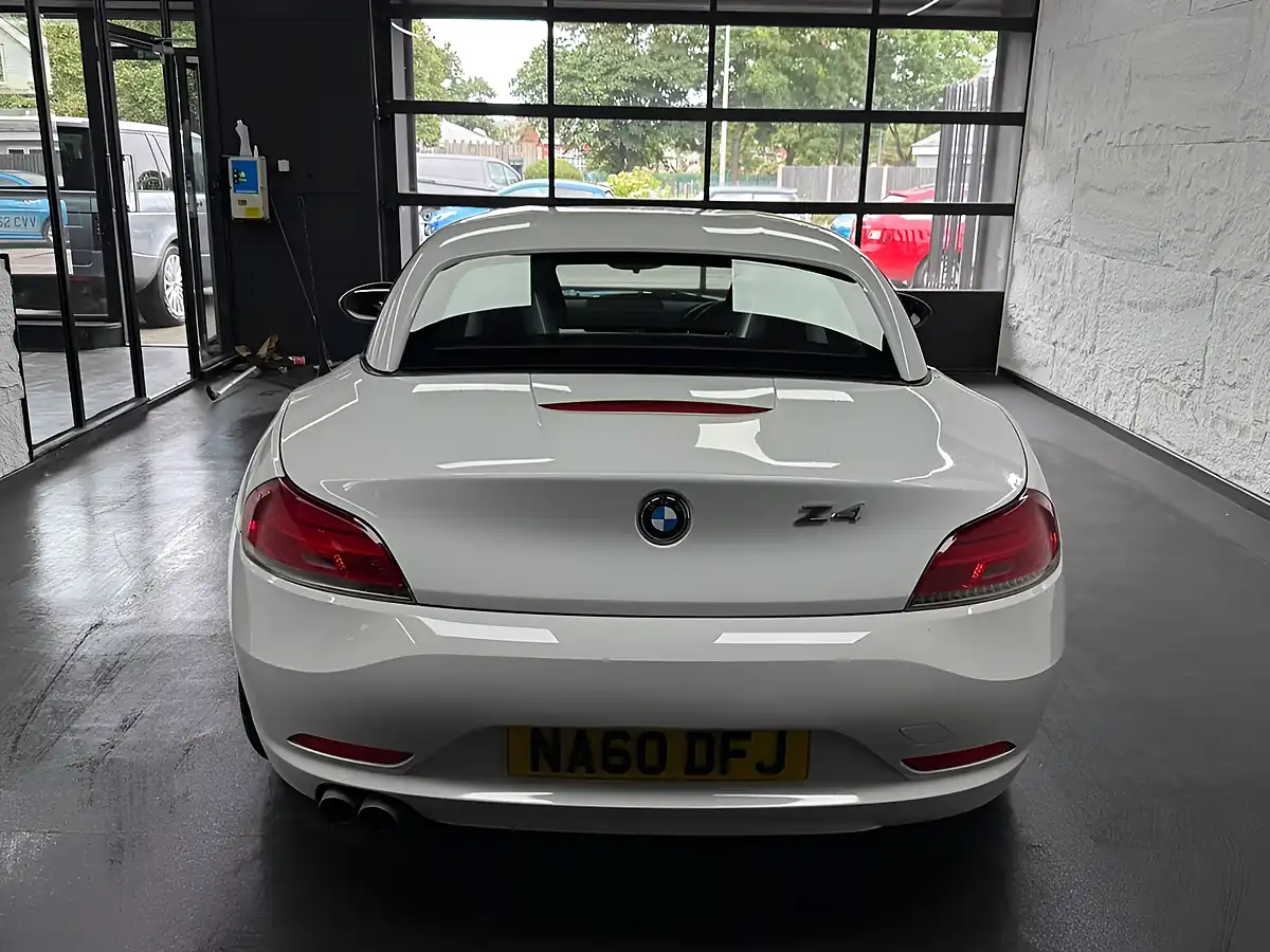 Used 2010 BMW Z4 Convertible White - Interior and Exterior details 6