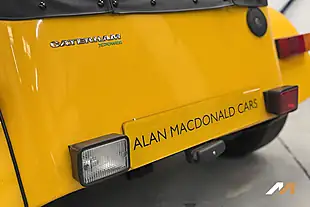 Used 2010 Caterham Seven Roadsport Firecracker Yellow - Interior and Exterior details 11