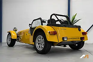Used 2010 Caterham Seven Roadsport Firecracker Yellow - Interior and Exterior details 16