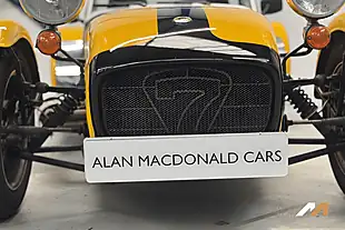 Used 2010 Caterham Seven Roadsport Firecracker Yellow - Interior and Exterior details 6