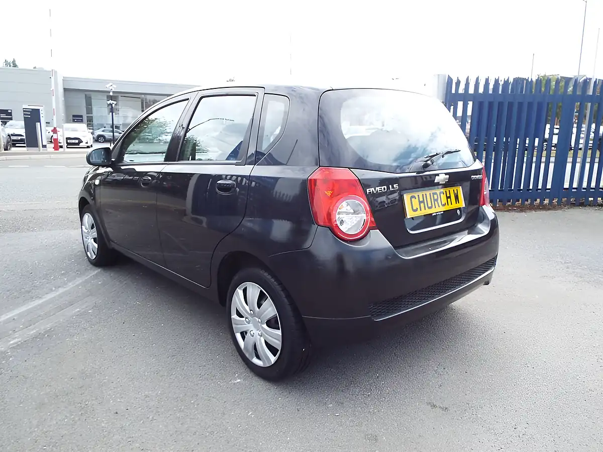Used 2010 Chevrolet Aveo Ls Black - Interior and Exterior details 5