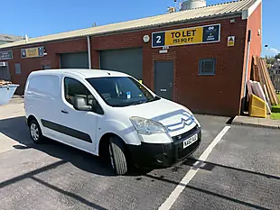 Used 2010 Citroen Berlingo 850 Lx White - Interior and Exterior details 12