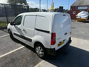 Used 2010 Citroen Berlingo 850 Lx White - Interior and Exterior details 3