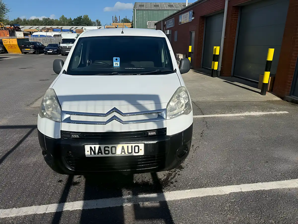 Used 2010 Citroen Berlingo 850 Lx White - Interior and Exterior details 5