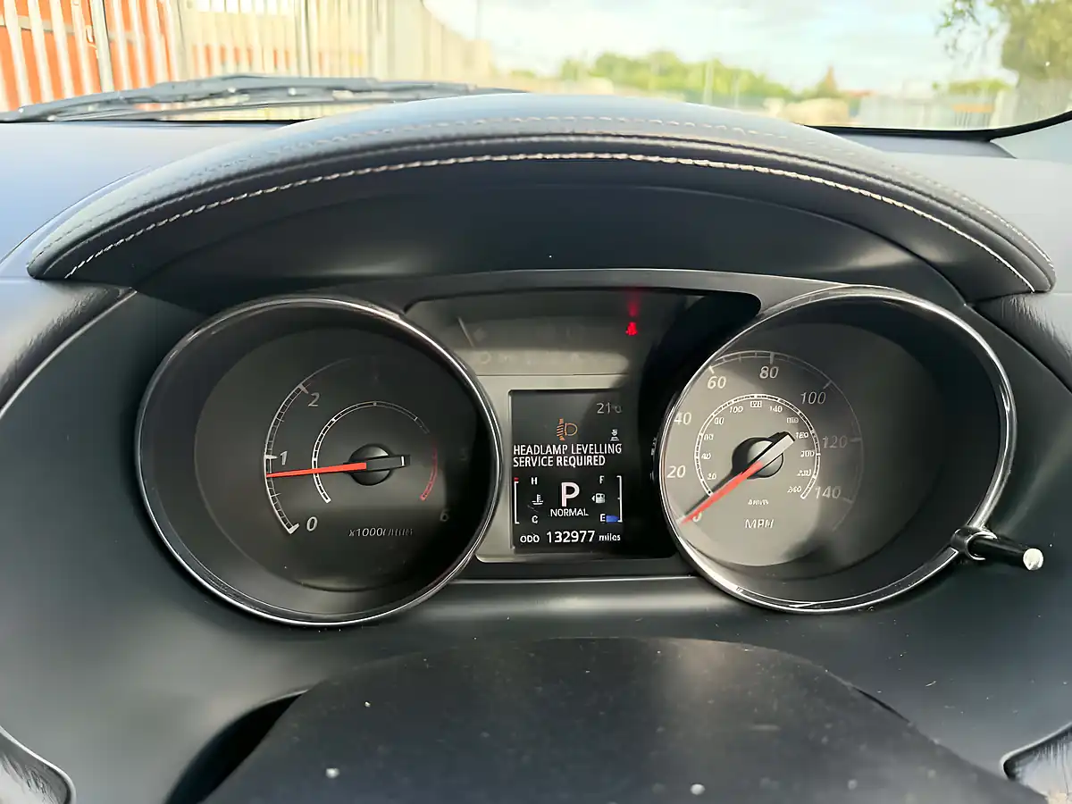 Used 2010 Citroen C-Crosser Exclusive - Interior and Exterior details 16