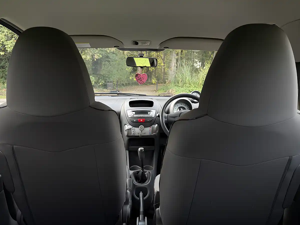 Used 2010 Citroen C1 Vtr+ Black - Interior and Exterior details 11