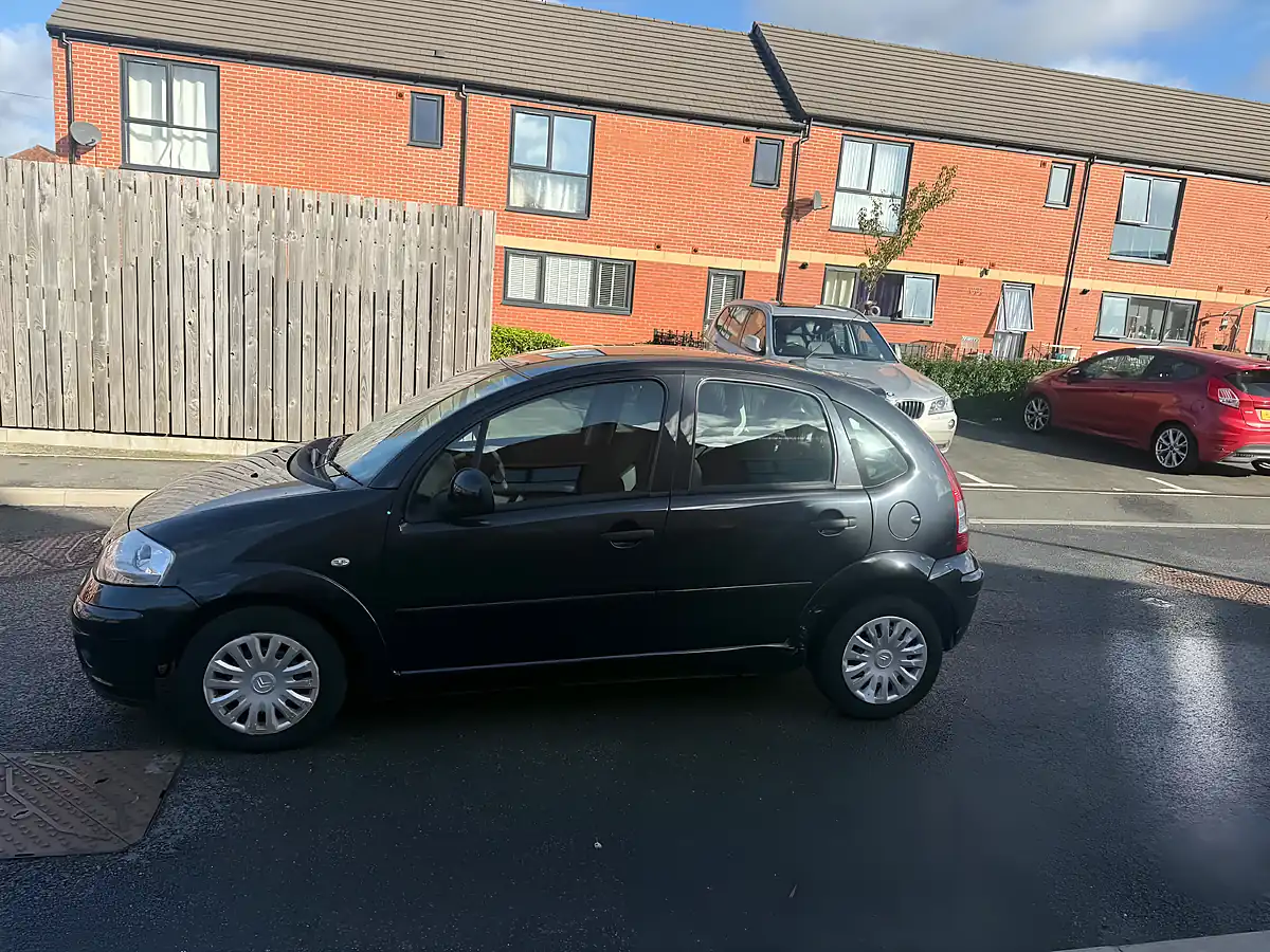 Used 2010 Citroen C3 First - Interior and Exterior details 11