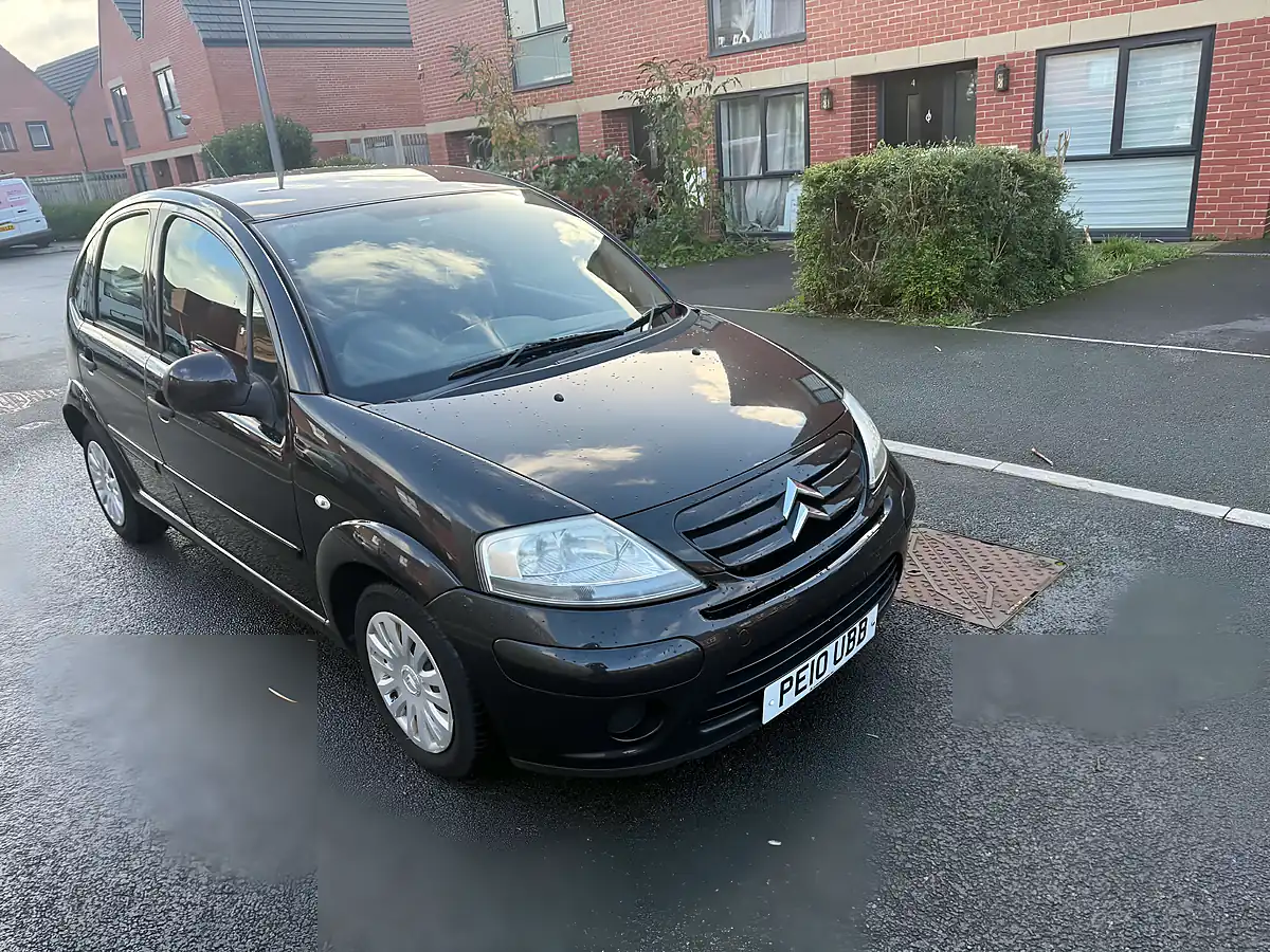 Used 2010 Citroen C3 First - Interior and Exterior details 5