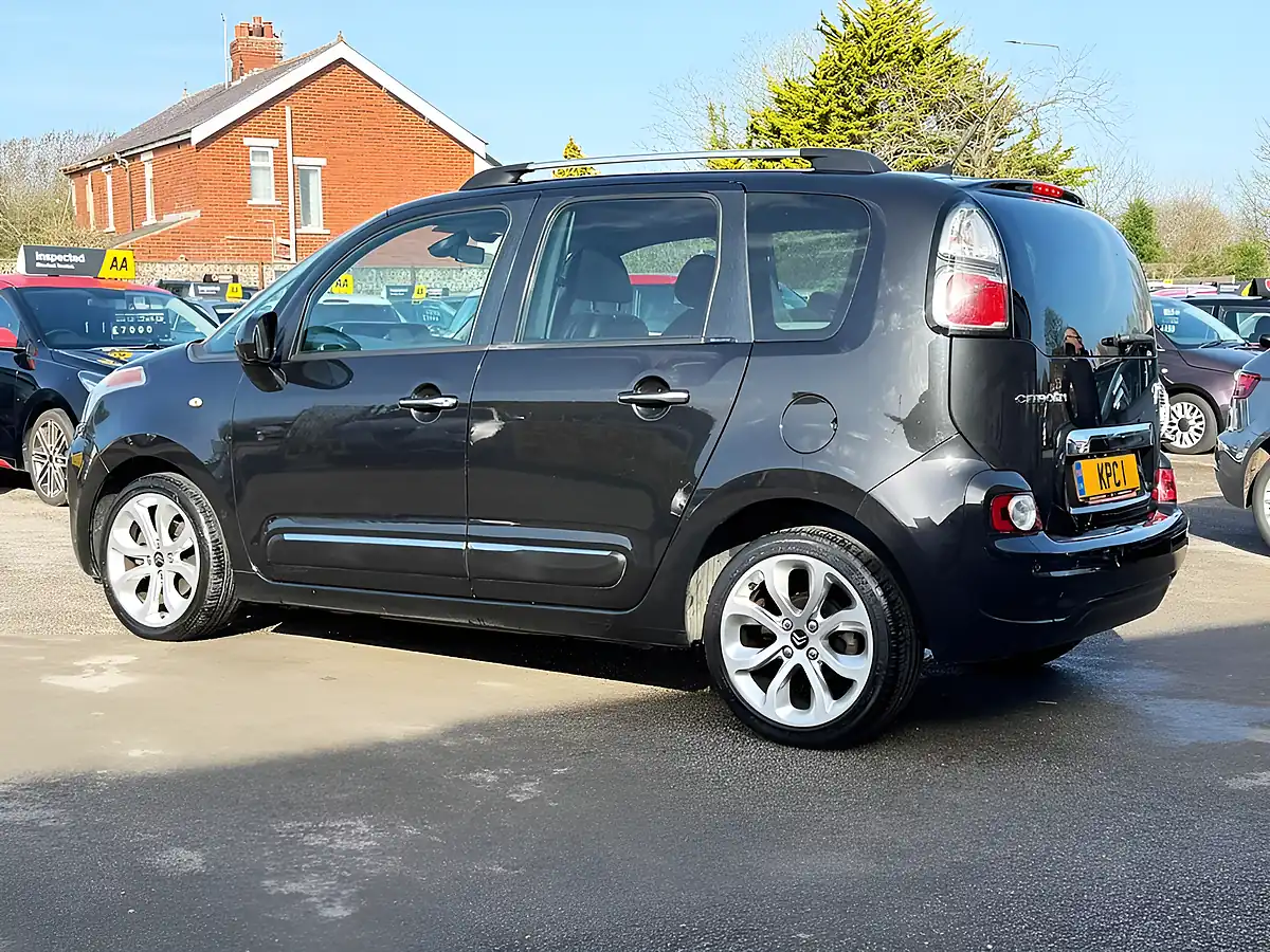 Used 2010 Citroen C3 Picasso Exclusive Black - Interior and Exterior details 6