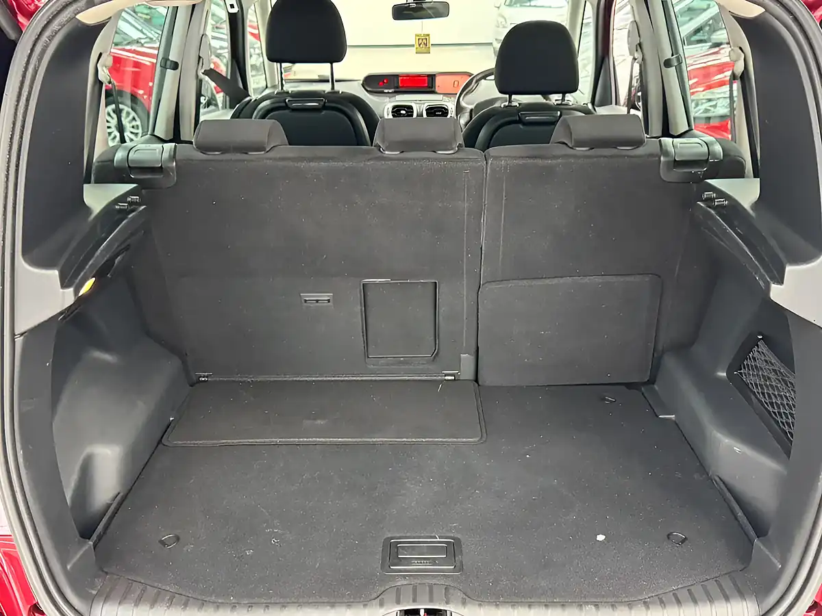 Used 2010 Citroen C3 Picasso Exclusive Red - Interior and Exterior details 18
