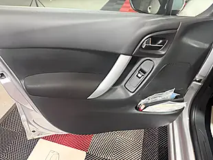 Used 2010 Citroen C3 Vtr+ Silver - Interior and Exterior details 15
