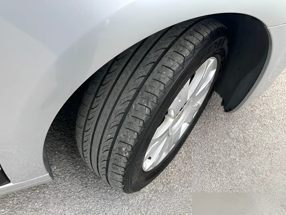 Used 2010 Citroen C4 Vtr+ Silver - Interior and Exterior details 19
