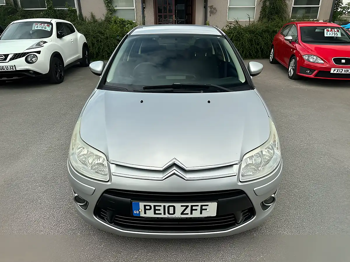 Used 2010 Citroen C4 Vtr+ Silver - Interior and Exterior details 4