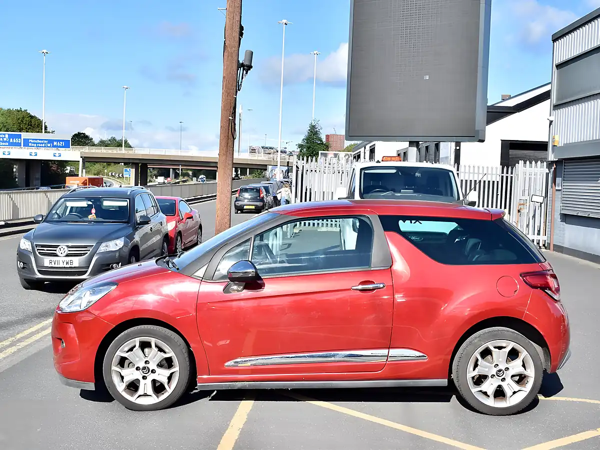 Used 2010 Citroen DS3 Dstyle Red - Interior and Exterior details 4