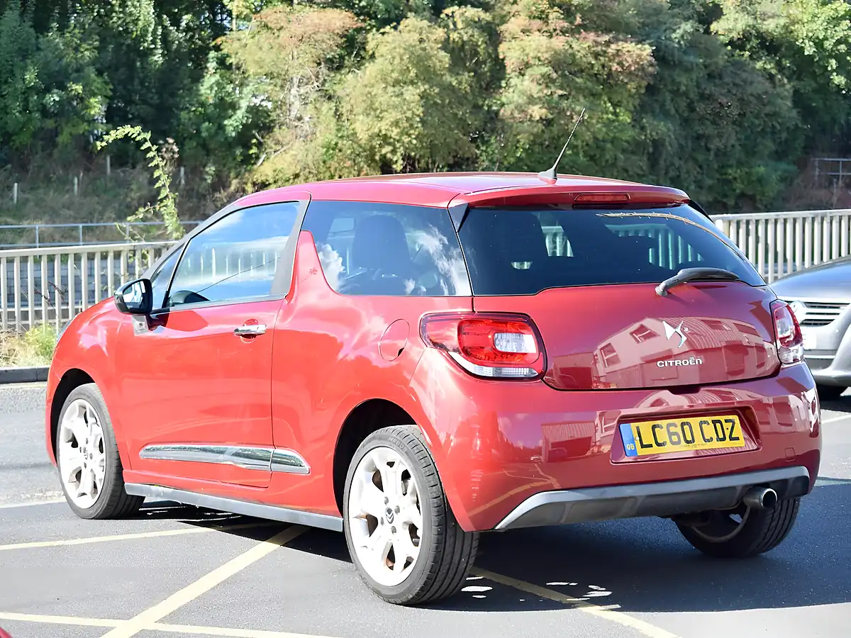 Used 2010 Citroen DS3 Dstyle Red - Interior and Exterior details 5