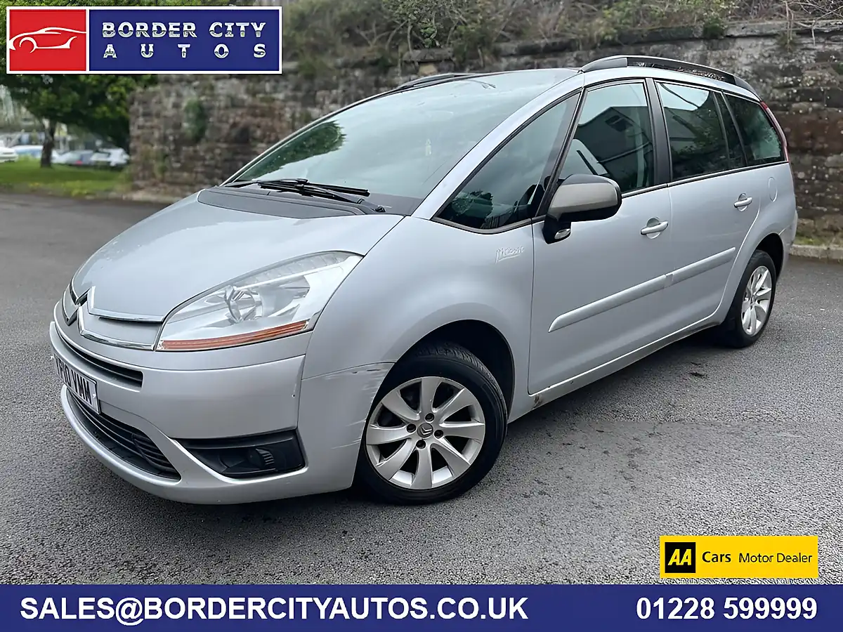 Used 2010 Citroen Grand C4 Picasso Vtr+ Silver - Front View