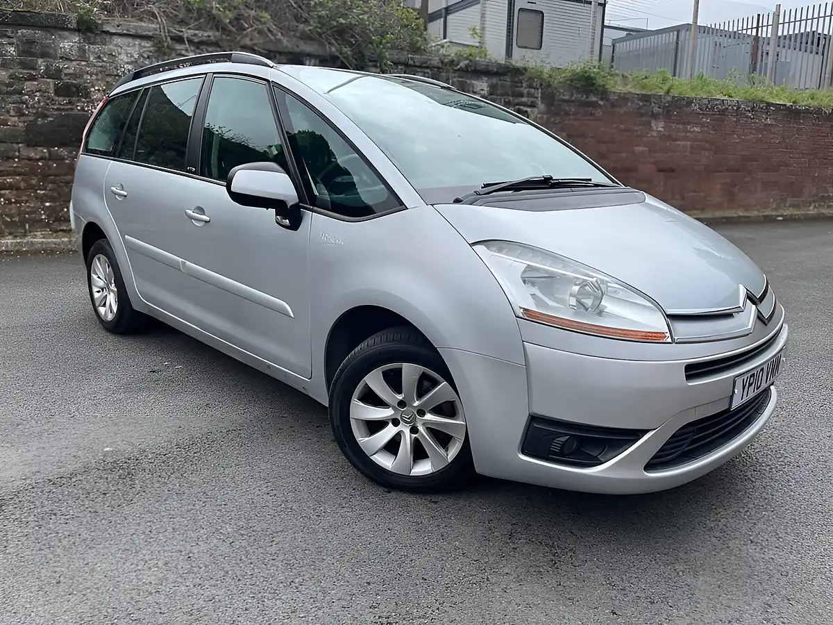 Used 2010 Citroen Grand C4 Picasso Vtr+ Silver - Interior and Exterior details 3