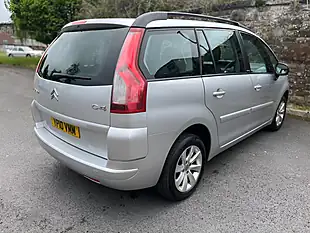 Used 2010 Citroen Grand C4 Picasso Vtr+ Silver - Interior and Exterior details 7