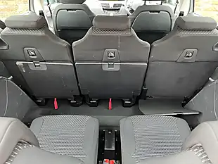 Used 2010 Citroen Grand C4 Picasso Vtr+ Silver - Interior and Exterior details 9
