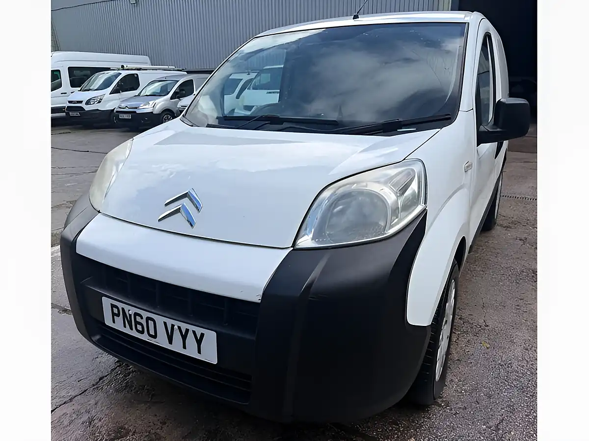 Used 2010 Citroen Nemo Lx White - Interior and Exterior details 13