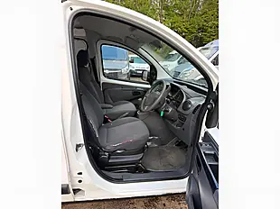 Used 2010 Citroen Nemo Lx White - Interior and Exterior details 16