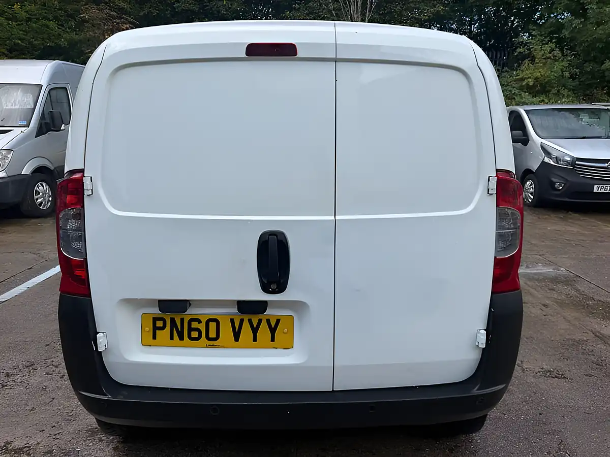 Used 2010 Citroen Nemo Lx White - Interior and Exterior details 9