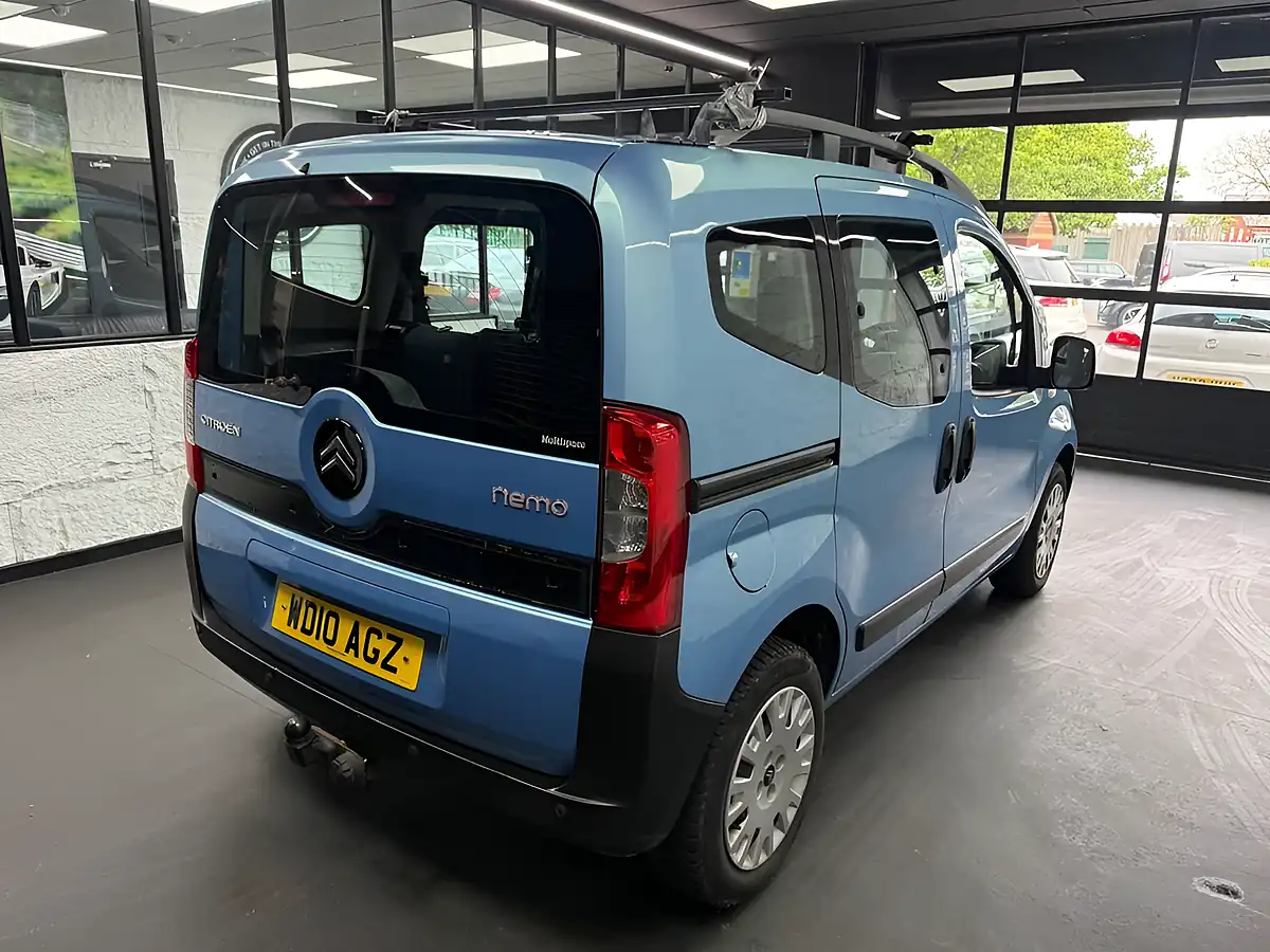 Used 2010 Citroen Nemo Multispace Blue - Interior and Exterior details 10