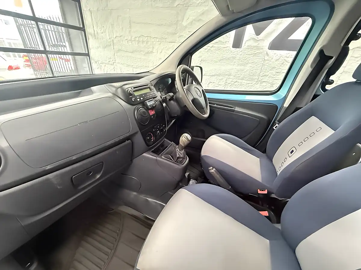 Used 2010 Citroen Nemo Multispace Blue - Interior and Exterior details 20