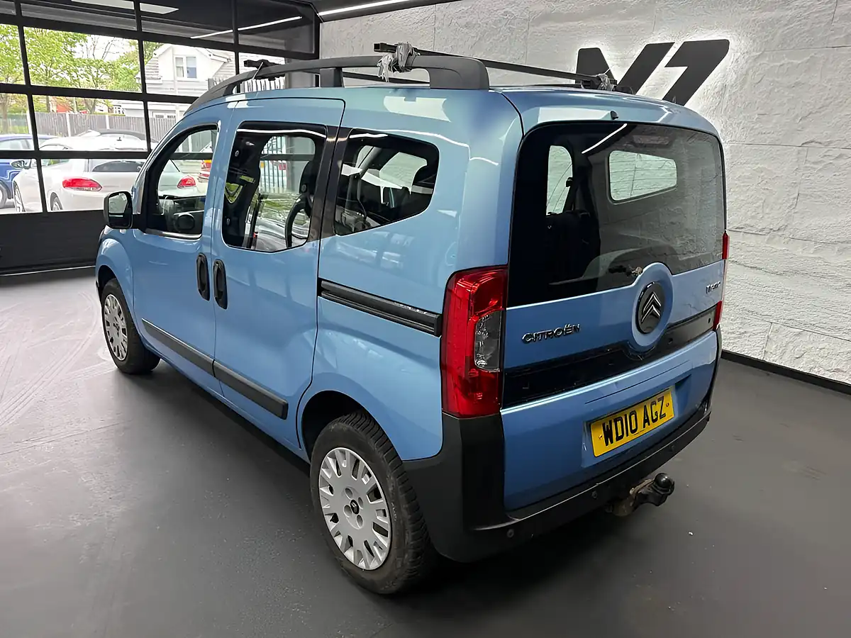 Used 2010 Citroen Nemo Multispace Blue - Interior and Exterior details 4