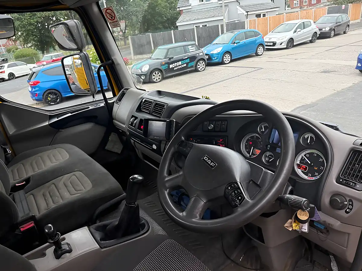 Used 2010 Daf LF45 Yellow - Interior and Exterior details 11