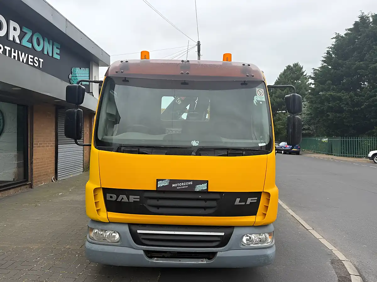 Used 2010 Daf LF45 Yellow - Interior and Exterior details 15