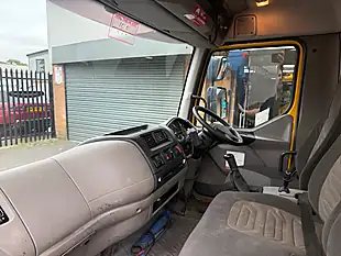 Used 2010 Daf LF45 Yellow - Interior and Exterior details 8