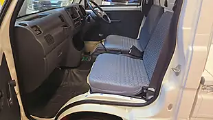 Used 2010 Daihatsu Hijet Dropside White - Interior and Exterior details 6