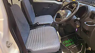Used 2010 Daihatsu Hijet Dropside White - Interior and Exterior details 7