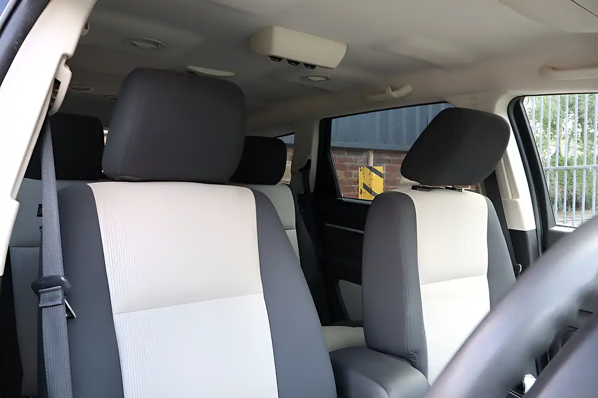 Used 2010 Dodge Journey Sxt Black - Interior and Exterior details 6