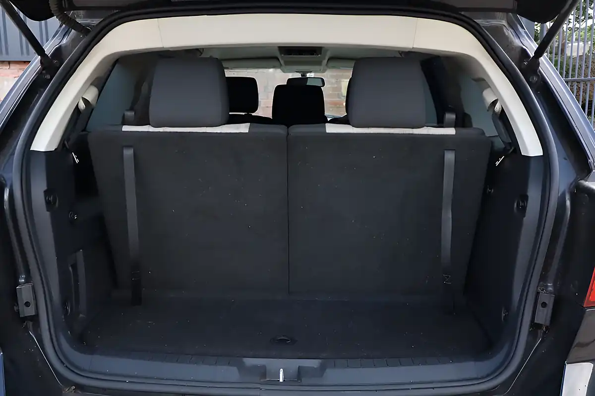 Used 2010 Dodge Journey Sxt Black - Interior and Exterior details 9
