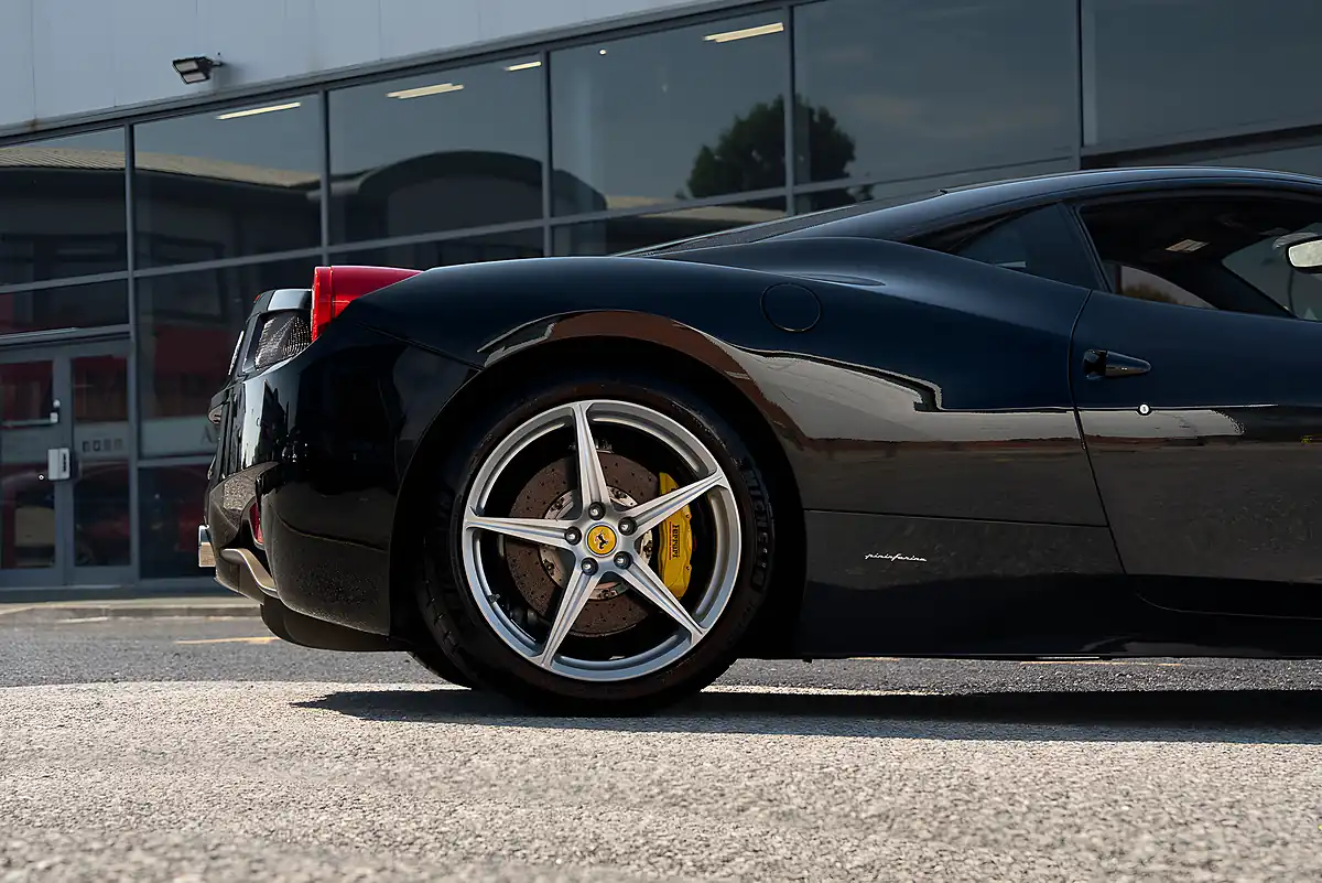 Used 2010 Ferrari 458 Italia Coupe Nero Daytona - Interior and Exterior details 18