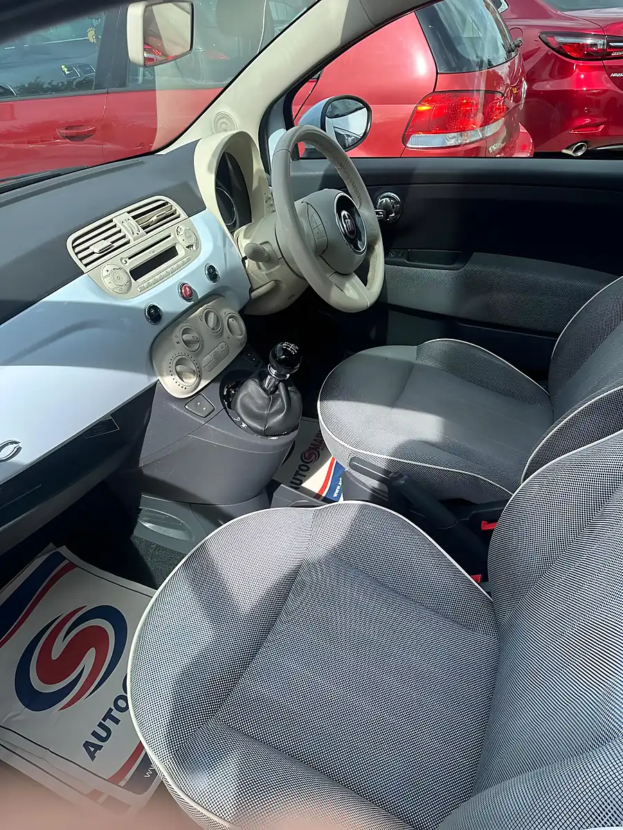 Used 2010 Fiat 500 Lounge Blue - Interior and Exterior details 8