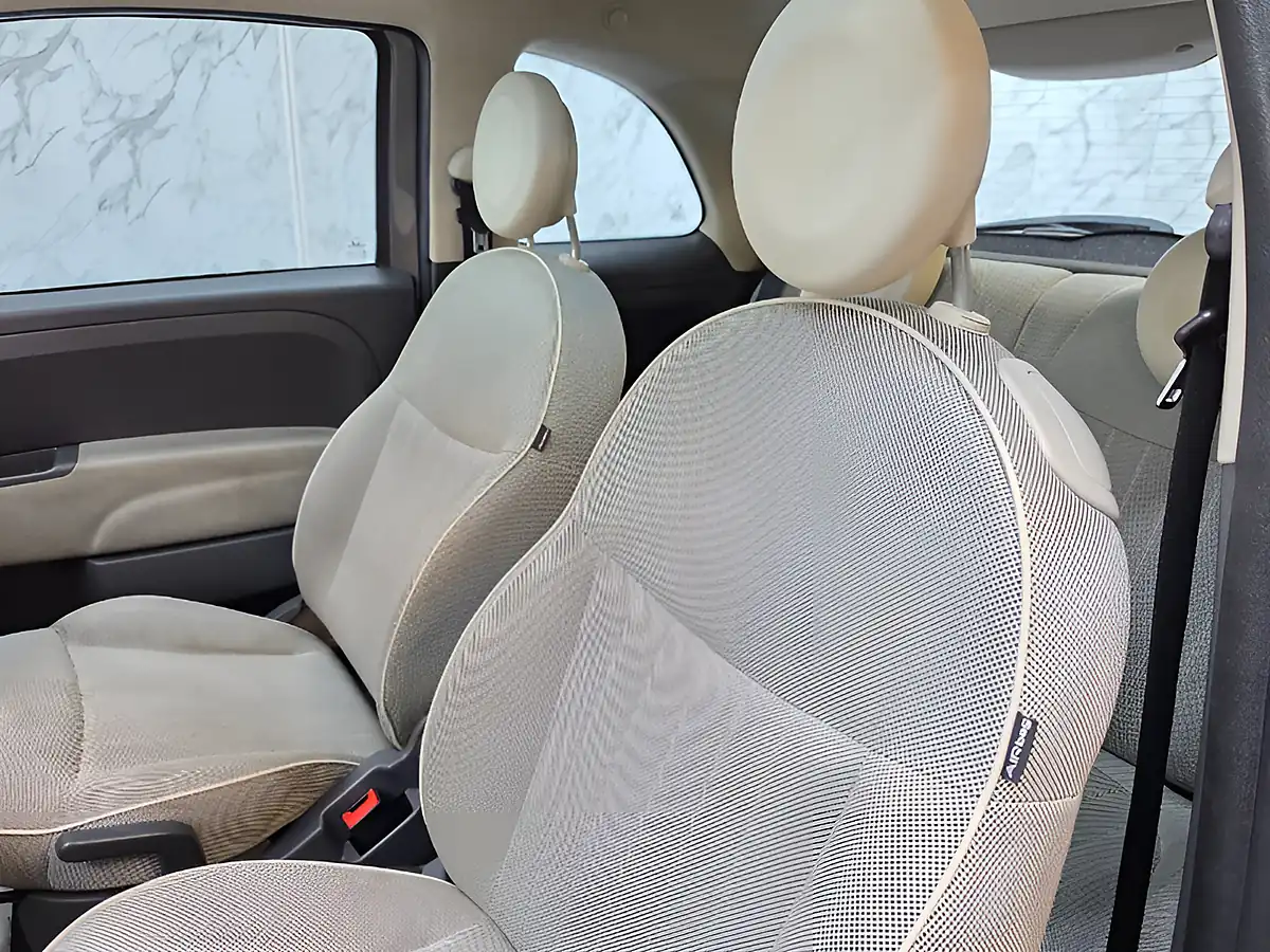 Used 2010 Fiat 500 Lounge Grey - Interior and Exterior details 13
