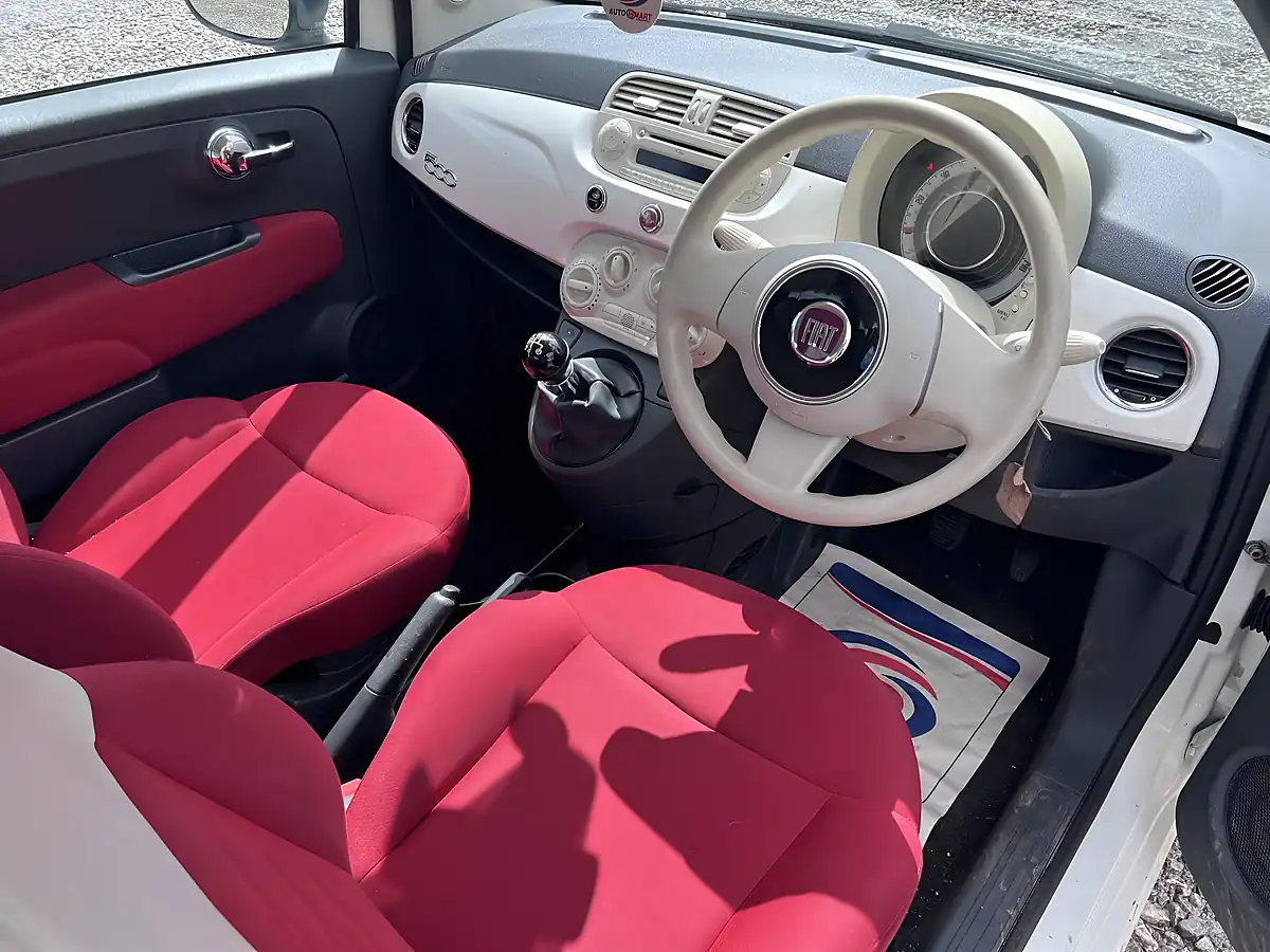 Used 2010 Fiat 500 Pop White - Interior and Exterior details 15