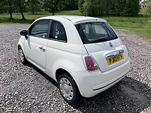 Used 2010 Fiat 500 Pop White - Interior and Exterior details 4