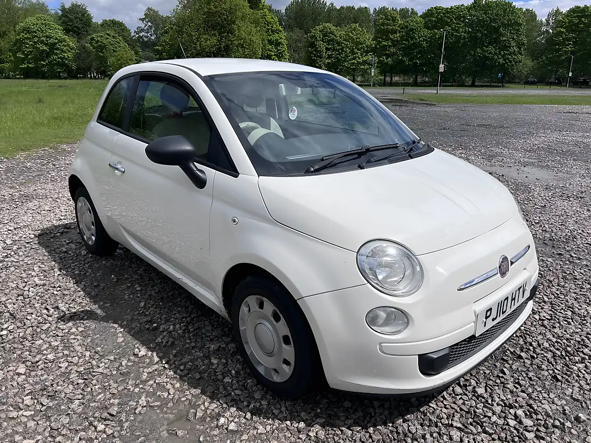 Used 2010 Fiat 500 Pop White - Interior and Exterior details 8