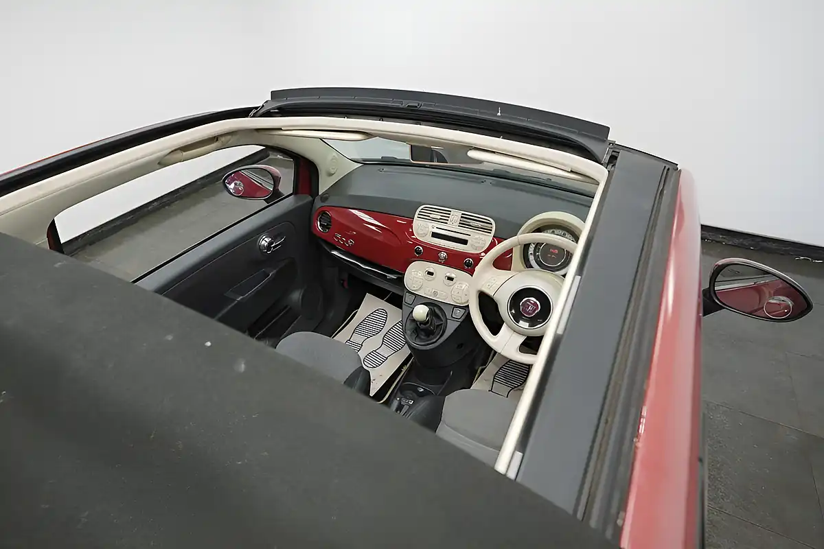 Used 2010 Fiat 500c Lounge Red - Interior and Exterior details 11