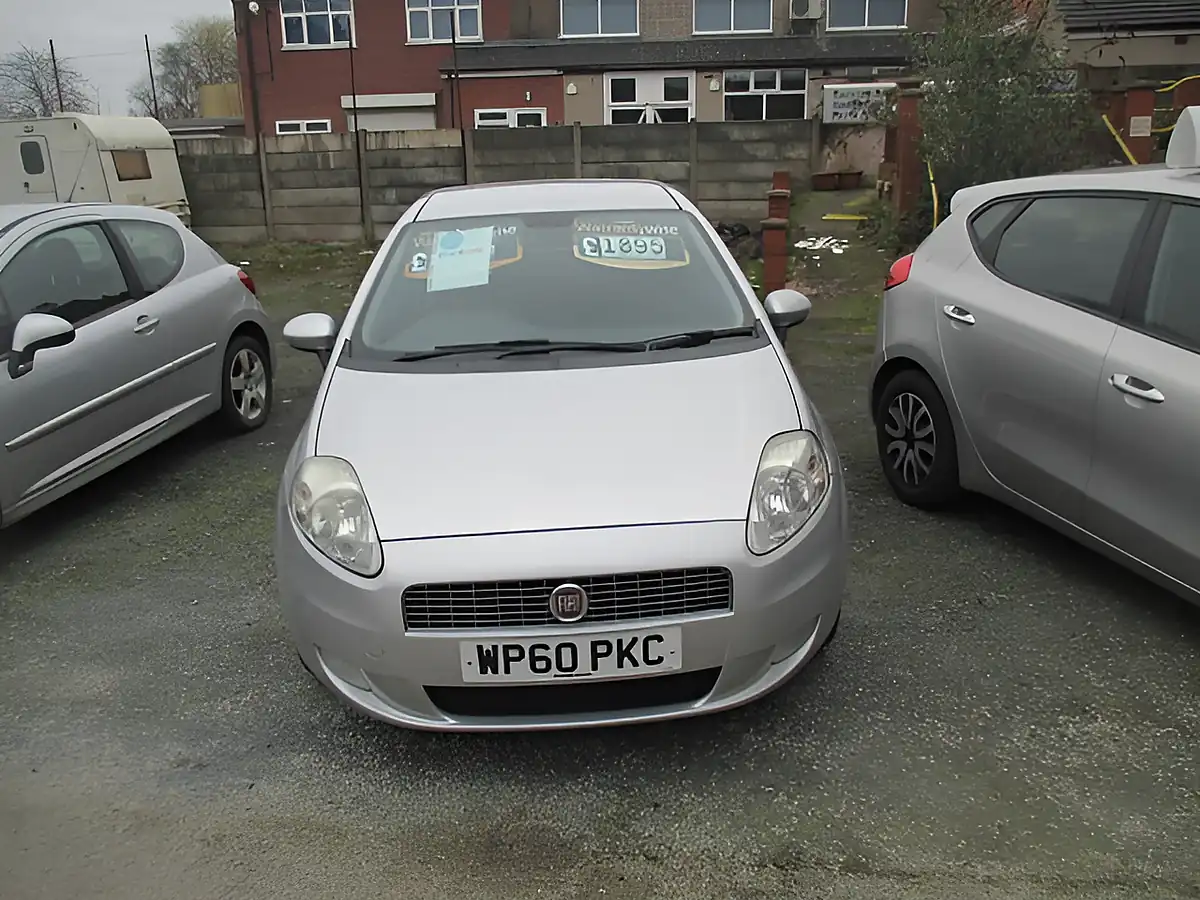 Used 2010 Fiat Grande Punto Silver - Front View