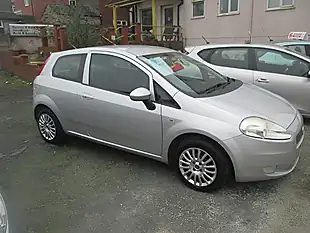 Used 2010 Fiat Grande Punto Silver - Interior and Exterior details 3