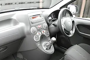 Used 2010 Fiat Panda White - Interior and Exterior details 11