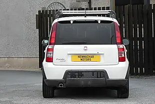 Used 2010 Fiat Panda White - Interior and Exterior details 3