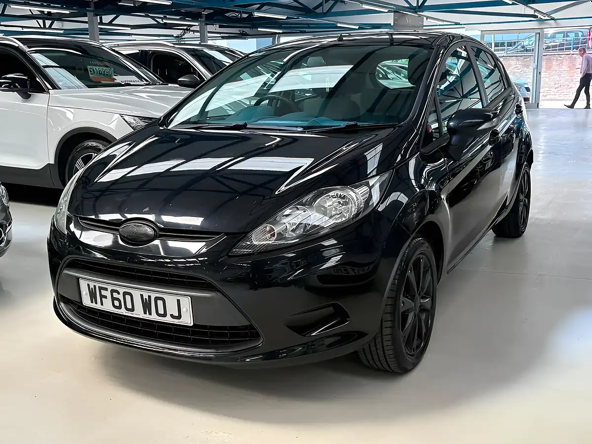 Used 2010 Ford Fiesta Edge Black - Interior and Exterior details 3
