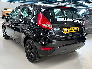 Used 2010 Ford Fiesta Edge Black - Interior and Exterior details 4