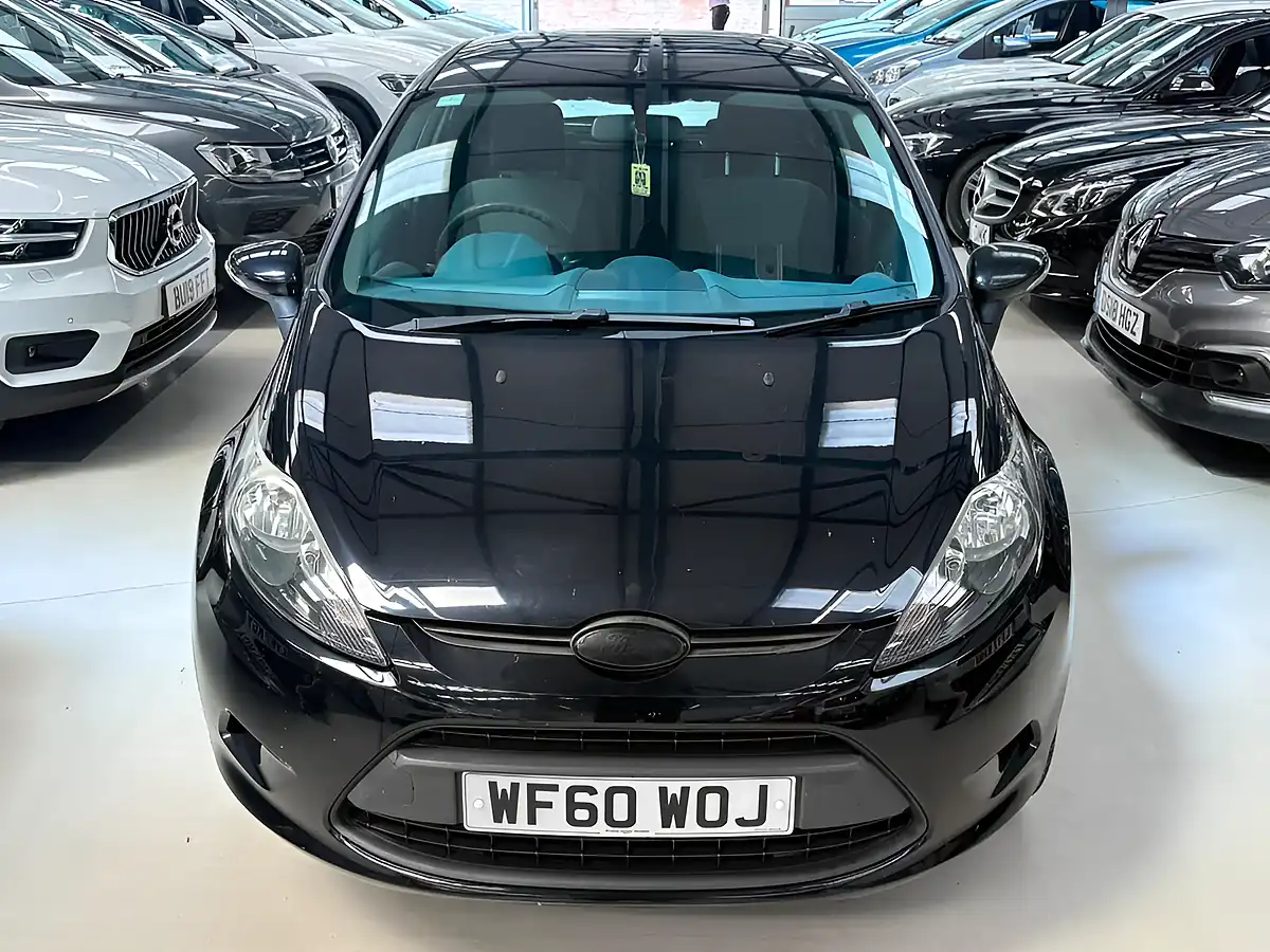 Used 2010 Ford Fiesta Edge Black - Interior and Exterior details 6